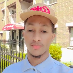 Meet your Posher, Ousmane